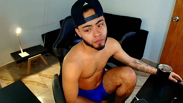 Xanderstone00 online show from 03.17.26