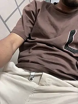 hassuniii online show from 02.12.26