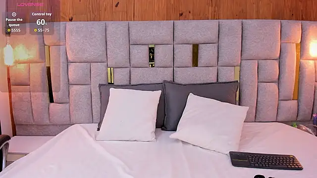 Snapshot of Nikky_Red_ chatting on 02.18.26 Nikky Red online show from 02.18.26