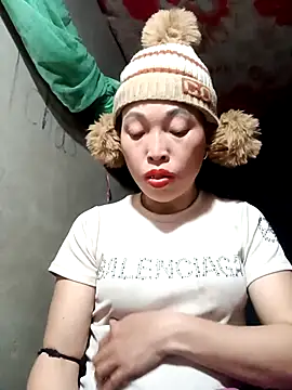 Snapshot of NAINKUTE chatting on 02.13.26 NAINKUTE online show from 02.13.26