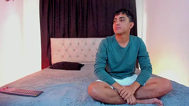 Snapshot of cataleya_rioss chatting on 02.22.26 cataleya rioss online show from 02.22.26