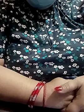 Snapshot of Simran_008 chatting on 05.06.26 Simran 008 online show from 05.06.26