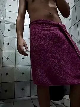 Snapshot of Rodri1k chatting on 02.25.26 Rodri1k online show from 02.25.26