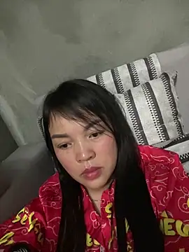 Strawberry-wet online show from 02.21.26