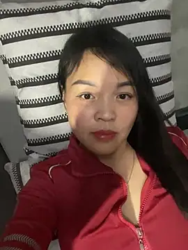 Strawberry-wet online show from 02.21.26