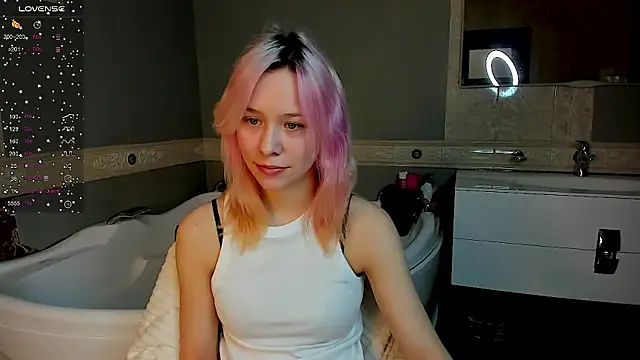 EmilyTrase online show from 04.17.26