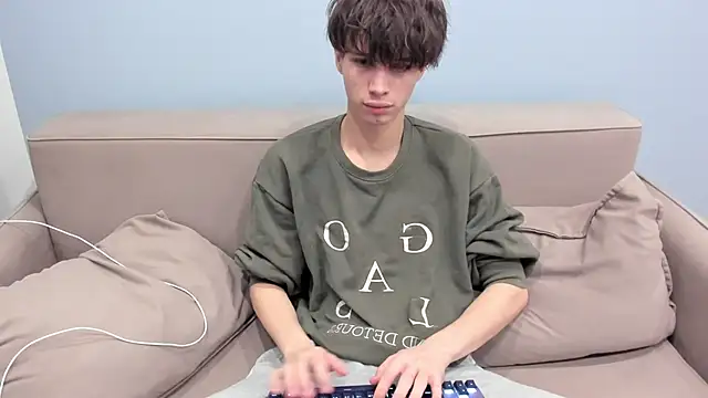 Ur NextDoor Boy online show from 02.10.26