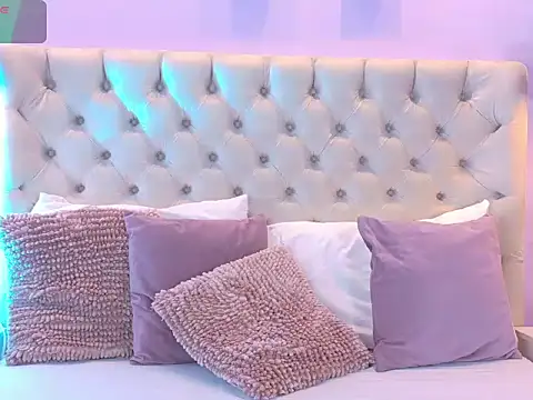 Ema Jackson online show from 02.15.26