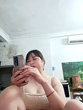 Kee-kimlee online show from 04.13.26