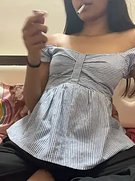 Cute-Nikki69 online show from 02.17.26