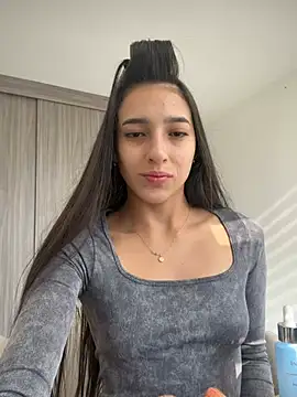 Snapshot of DannyCr_1 chatting on 02.11.26 DannyCr 1 online show from 02.11.26