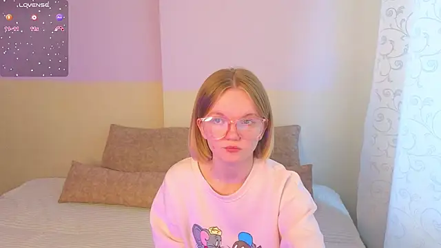 StellaBunny online show from 03.03.26