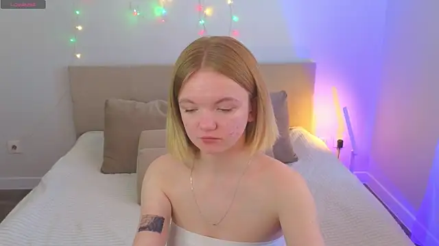 StellaBunny online show from 03.24.26