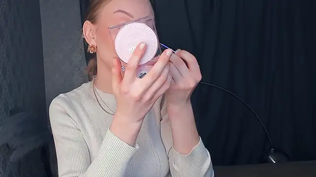 CarmenLipkin online show from 02.22.26