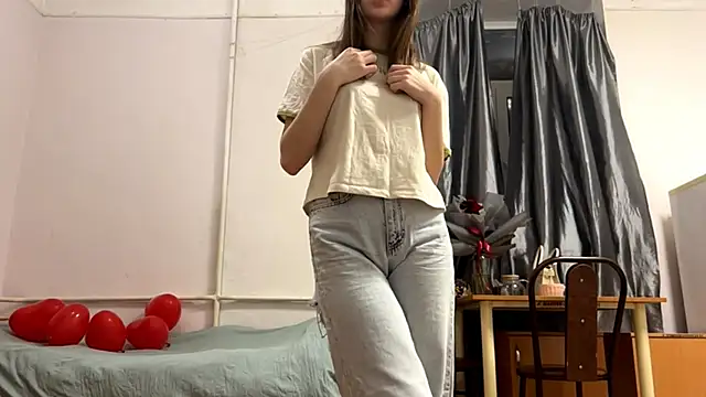 VickieKush online show from 02.19.26