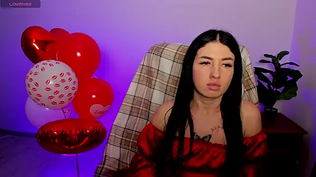 milanasky5 online show from 02.13.26