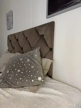 GabrielaS  online show from 04.16.26