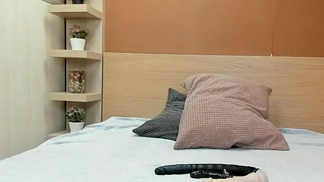 PinkyTwerkyX online show from 03.21.26