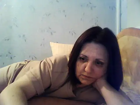 Snapshot of LockyCharm111 chatting on 04.29.26 LockyCharm111 online show from 04.29.26
