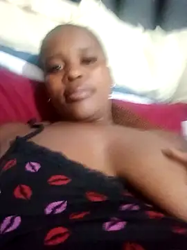 MrsTrina online show from 04.14.26