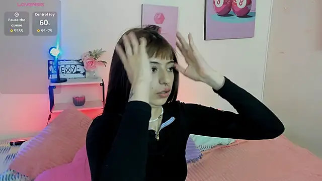 Snapshot of AnnyCotton chatting on 06.11.26 AnnyCotton online show from 06.11.26