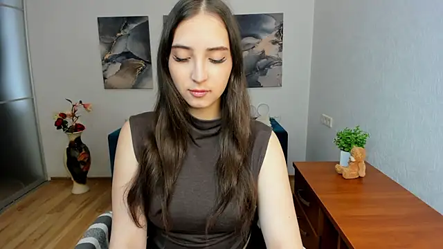 Snapshot of Effy_Royse chatting on 04.02.26 Effy Royse online show from 04.02.26