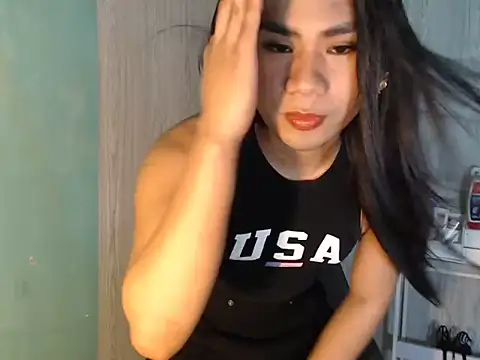 Snapshot of mauie69 chatting on 06.19.26 mauie69 online show from 06.19.26