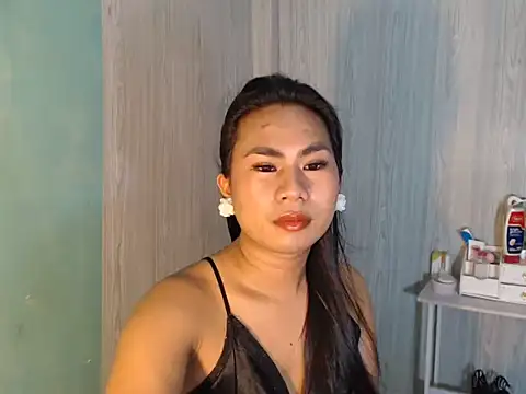 Snapshot of mauie69 chatting on 06.22.26 mauie69 online show from 06.22.26