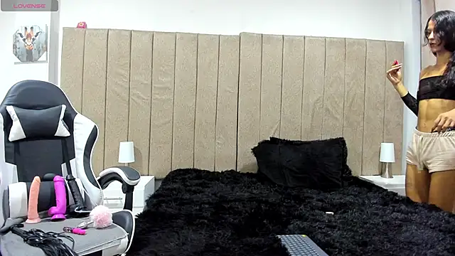 valery slim18 online show from 03.04.26