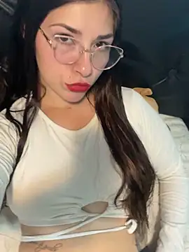 Luna33- online show from 04.21.26