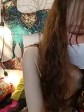 Snapshot of Trang26 chatting on 02.20.26 Trang26 online show from 02.20.26