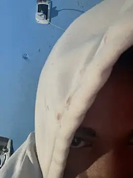 Snapshot of mondacuo3000 chatting on 02.18.26 mondacuo3000 online show from 02.18.26