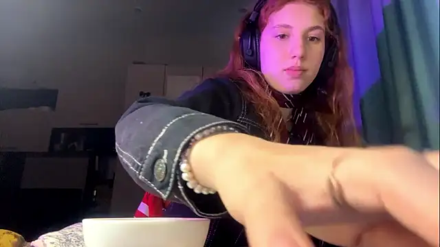 AliceCarrol online show from 02.26.26