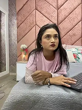 Sunny Linn online show from 03.30.26