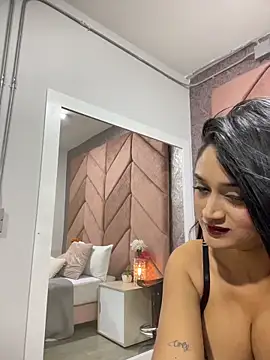 Sunny Linn online show from 04.01.26