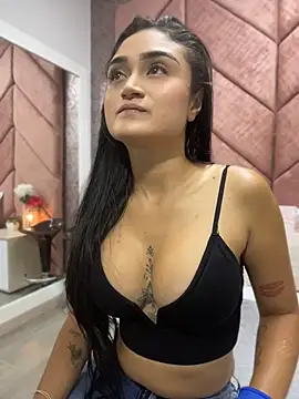 Sunny Linn online show from 04.13.26