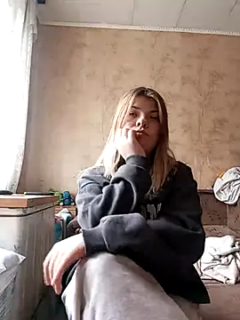 EvaTallor online show from 02.17.26