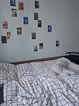 RedginBluebersky online show from 03.17.26