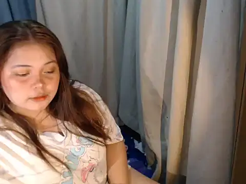 Snapshot of xia_xoxo_ chatting on 04.28.26 xia xoxo online show from 04.28.26