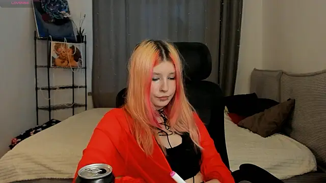 WarmAtEdges online show from 03.17.26