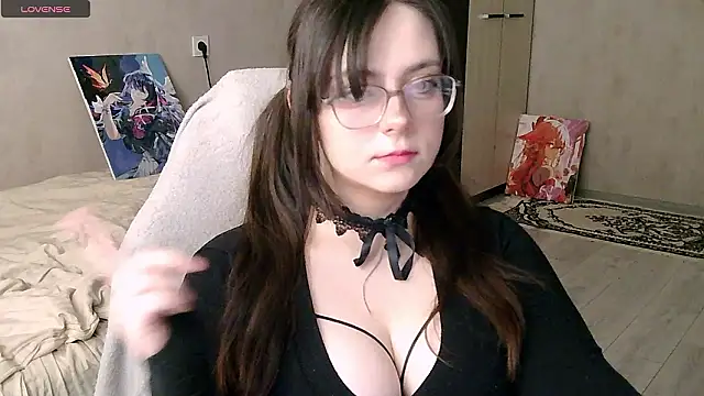 Snapshot of StayWithYuki chatting on 02.21.26 StayWithYuki online show from 02.21.26