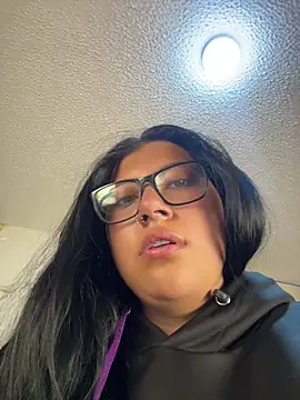 Lismar fire online show from 04.17.26