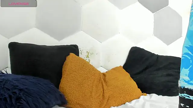 Snapshot of Davi_Ponce chatting on 02.20.26 Davi Ponce online show from 02.20.26