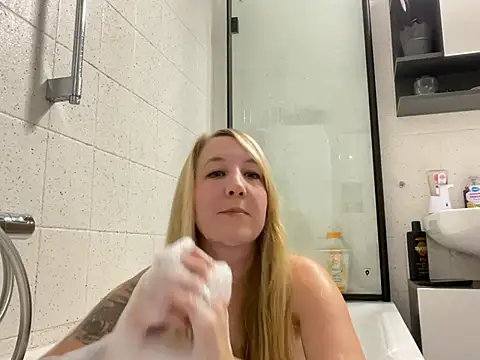 Ninimaus online show from 02.16.26