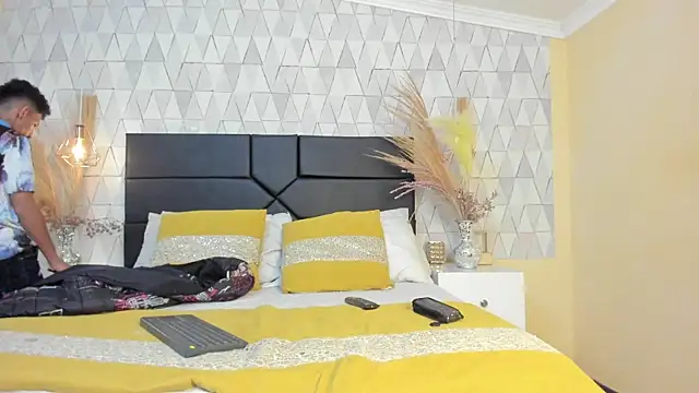 NoaahTylor online show from 03.16.26