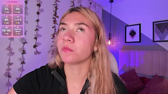 Chris Velvett online show from 04.13.26