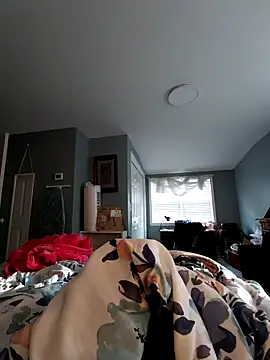 ShadowLove85 online show from 04.16.26