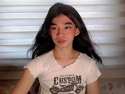Snapshot of reinaortegax chatting on 03.29.26 reinaortegax online show from 03.29.26