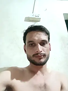 Beinghorny83 online show from 04.20.26