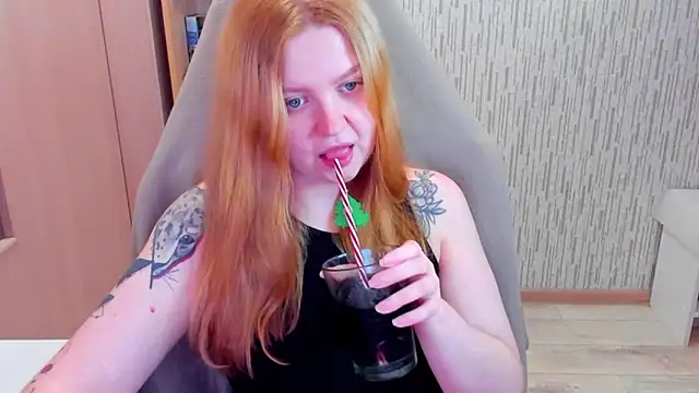 AnitaXVine online show from 04.14.26